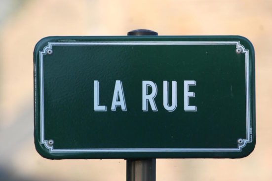 La Rue sign